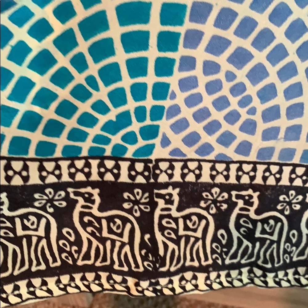 Dress - Picture 3 of 4